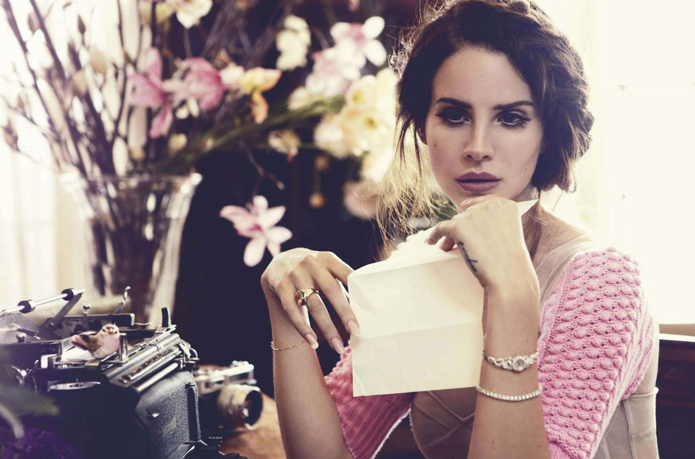 Awesome Beautiful Lana Del Rey Wallpaper Melroze